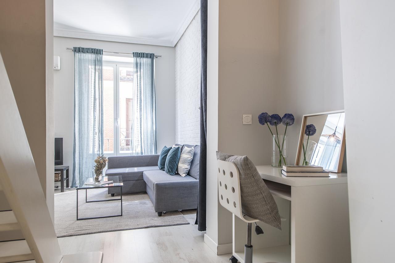 Ferienwohnung Plaza De Cibeles Madrid Exterior foto