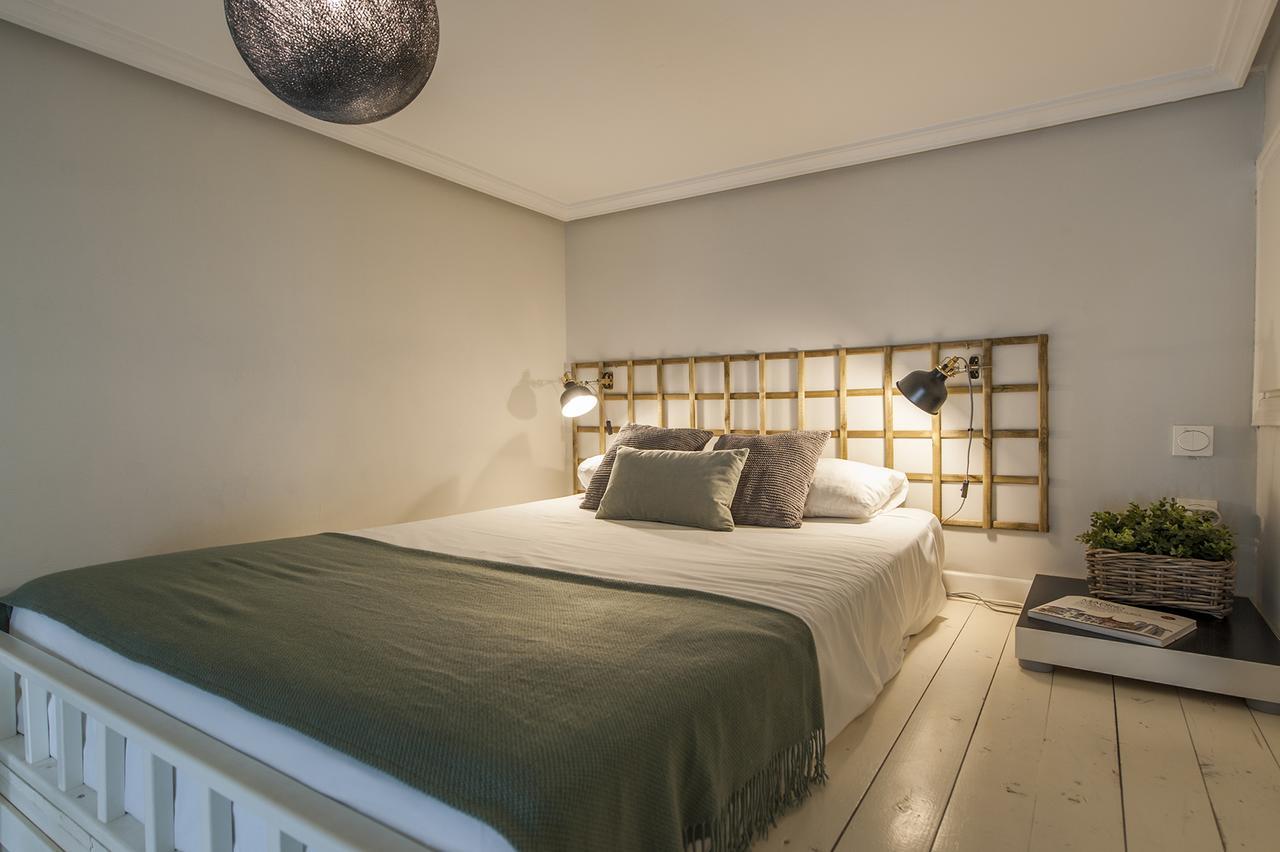 Ferienwohnung Plaza De Cibeles Madrid Exterior foto