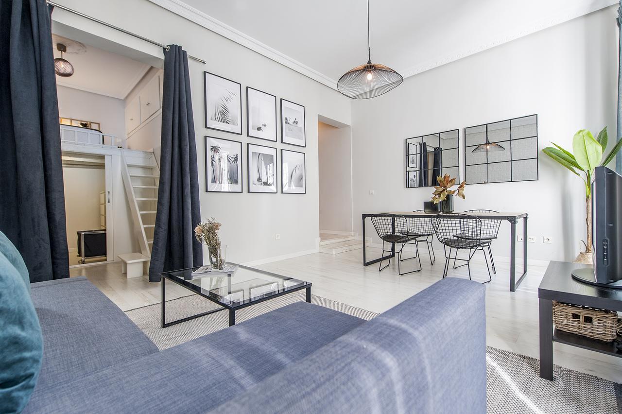 Ferienwohnung Plaza De Cibeles Madrid Exterior foto