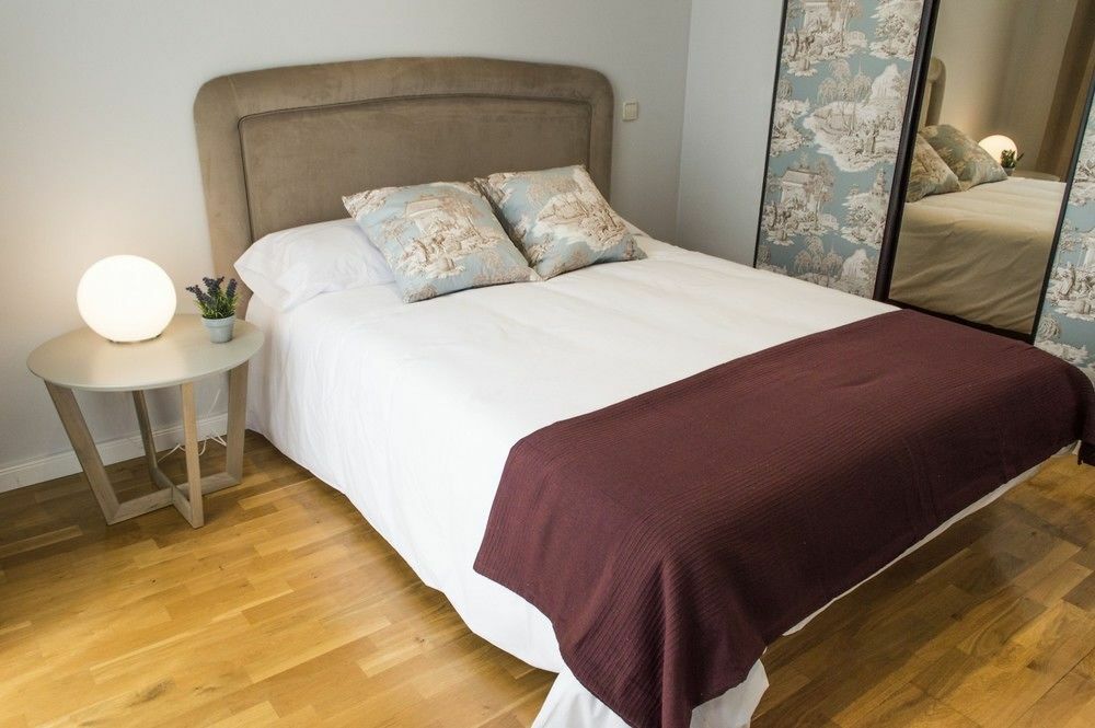 Ferienwohnung Plaza De Cibeles Madrid Exterior foto